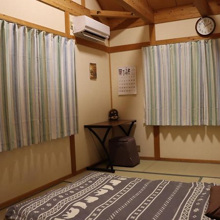 Niji Homestay Ōsaka Exterior foto